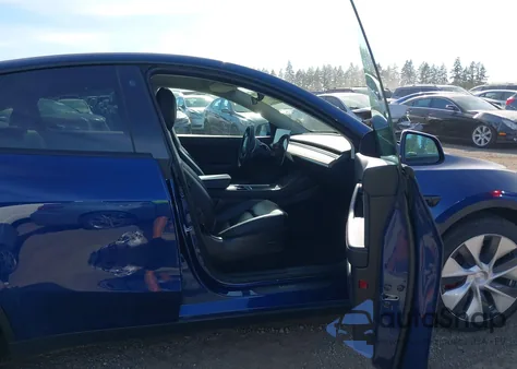 2021 Tesla Model Y Long Range Dual Motor All-Wheel Drive из США, поврежденный, VIN 5YJYGDEE8MF270076